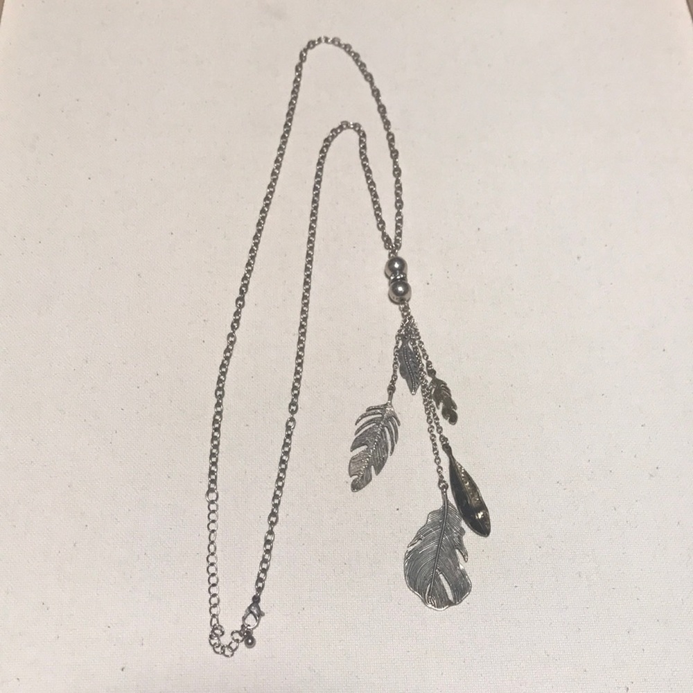 Leaf necklace
